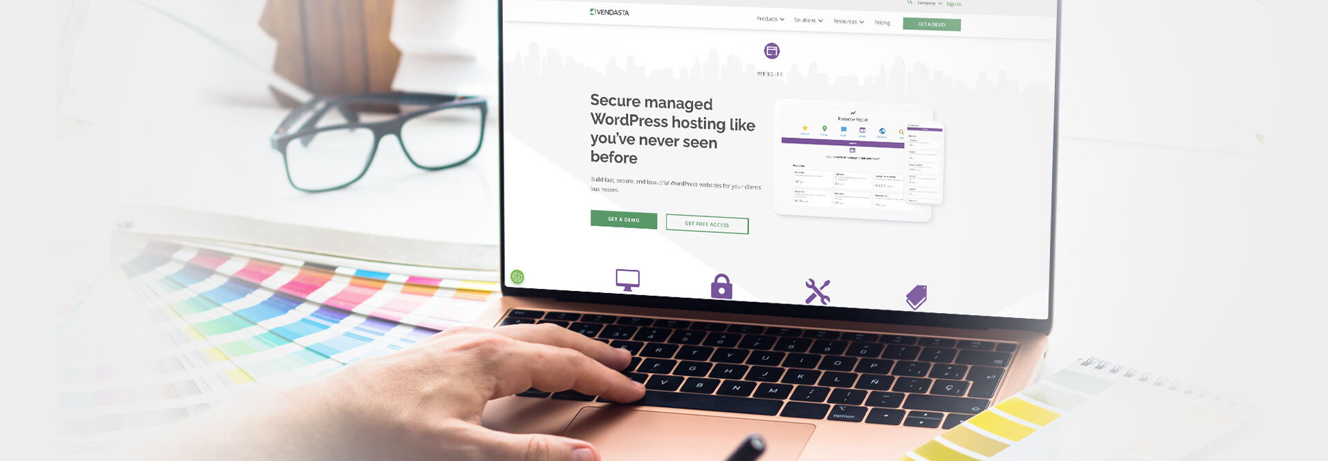 Jimdo Website Builder Review: Unveiling Its Top Features and Benefits